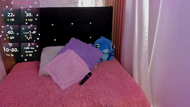 Snapshot of Sara_Sweet03 chatting on 23, 6, 2026 Sara Sweet03 online show from 23, 6, 2026