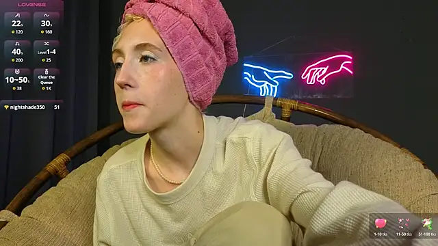 Elen  Moore online show from 21, 6, 2026