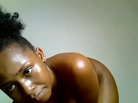 Sexy bella6 online show from 27, 6, 2026