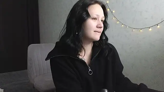 Tori cute online show from 23, 5, 2026