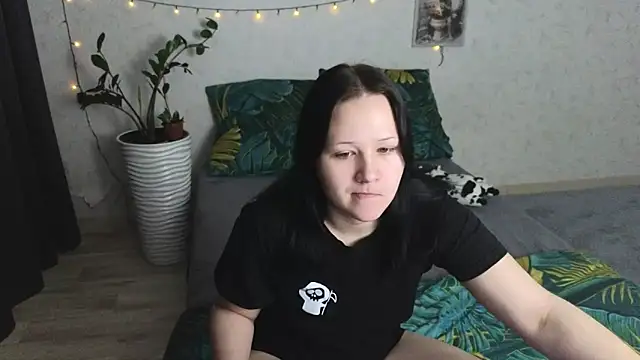 Tori cute online show from 31, 5, 2026
