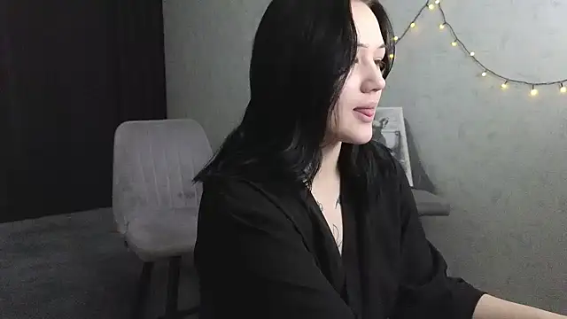 Tori cute online show from 21, 5, 2026