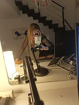 Ofeliafoxx online show from 20, 5, 2026