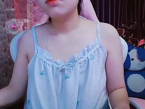 Julie Ulie online show from 14, 6, 2026