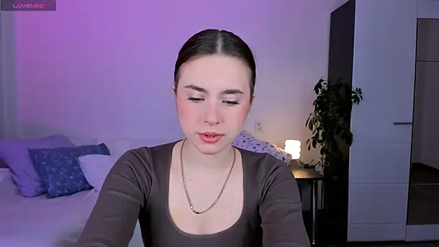 Snapshot of Lilit_Dream chatting on 16, 6, 2026 Lilit Dream online show from 16, 6, 2026