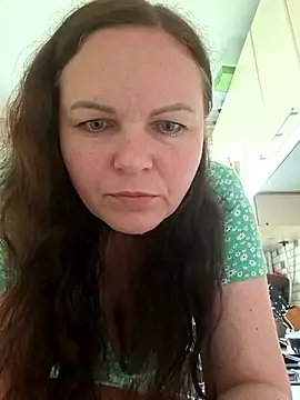 Snapshot of Meri_a chatting on 20, 5, 2026 Meri a online show from 20, 5, 2026