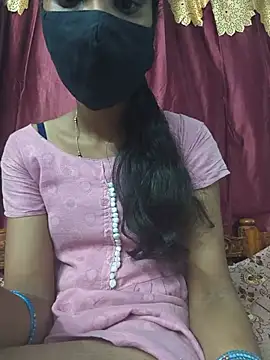 Snapshot of reshma124 chatting on 8, 7, 2026 reshma124 online show from 8, 7, 2026