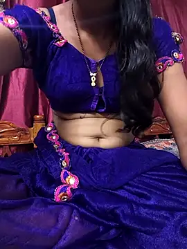 Snapshot of reshma124 chatting on 23, 7, 2026 reshma124 online show from 23, 7, 2026