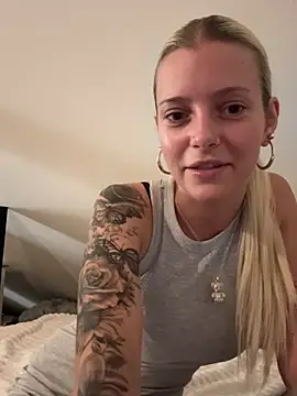 Snapshot of AnnaCherie chatting on 29, 5, 2026 AnnaCherie online show from 29, 5, 2026