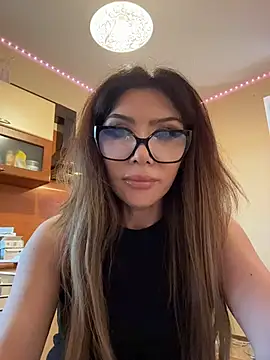 JessicaNichols  online show from 7, 7, 2026