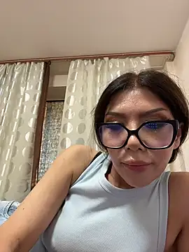 JessicaNichols  online show from 6, 7, 2026