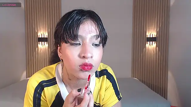 AmyPrice9 online show from 27, 6, 2026