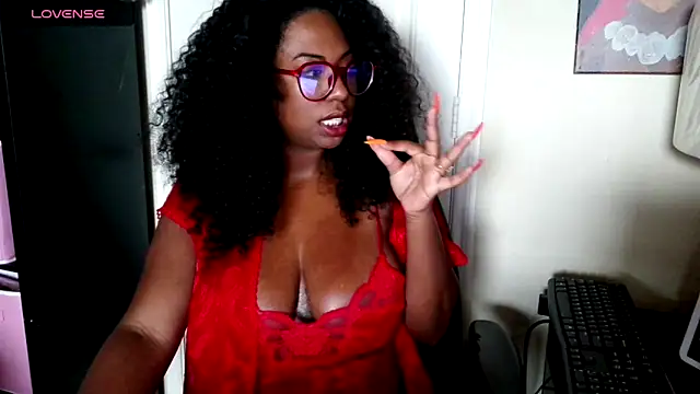 CyndyLouWho online show from 22, 6, 2026