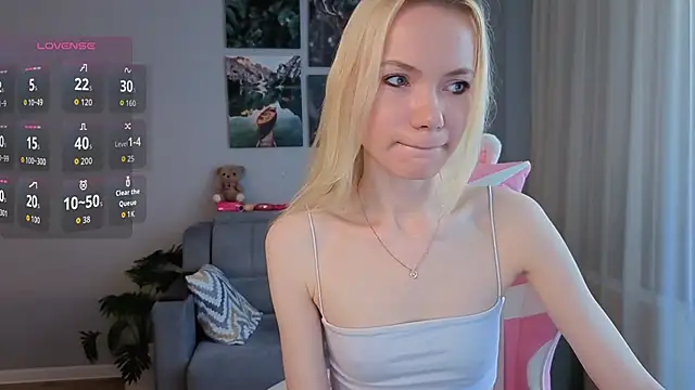 AliceAngelXO online show from 7, 6, 2026