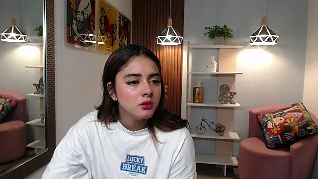 Snapshot of _Lucy_Grey_ chatting on 26, 6, 2026 Lucy Grey online show from 26, 6, 2026