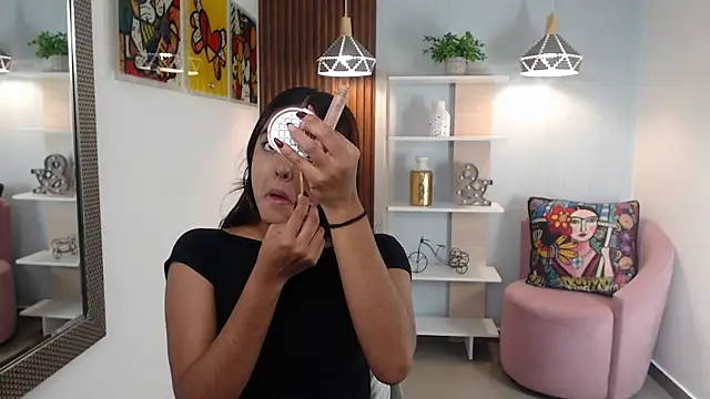 Snapshot of _Lucy_Grey_ chatting on 22, 5, 2026 Lucy Grey online show from 22, 5, 2026