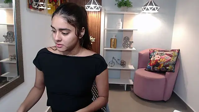 Snapshot of _Lucy_Grey_ chatting on 8, 6, 2026 Lucy Grey online show from 8, 6, 2026