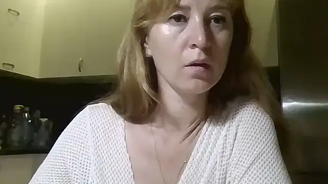AnissaDolll online show from 11, 6, 2026