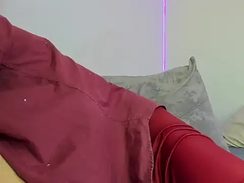 skoook gray  online show from 26, 5, 2026