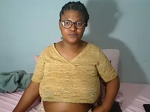 CandyYumsAerolaXX online show from 21, 5, 2026