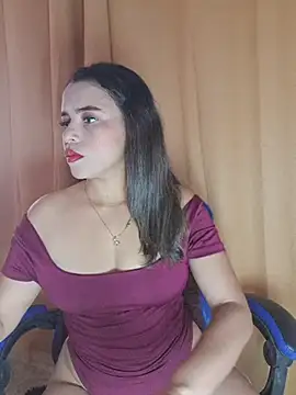 Estrella em online show from 7, 7, 2026