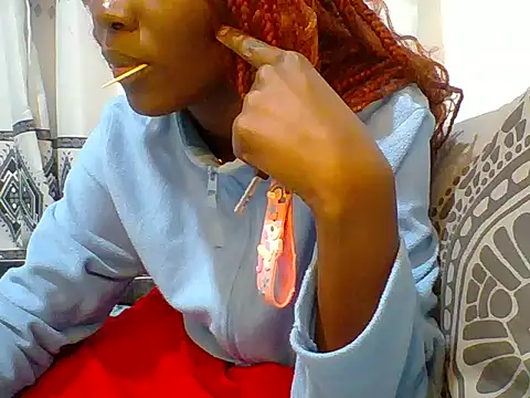 Snapshot of Shania_loveer chatting on 5, 7, 2026 Shania loveer online show from 5, 7, 2026