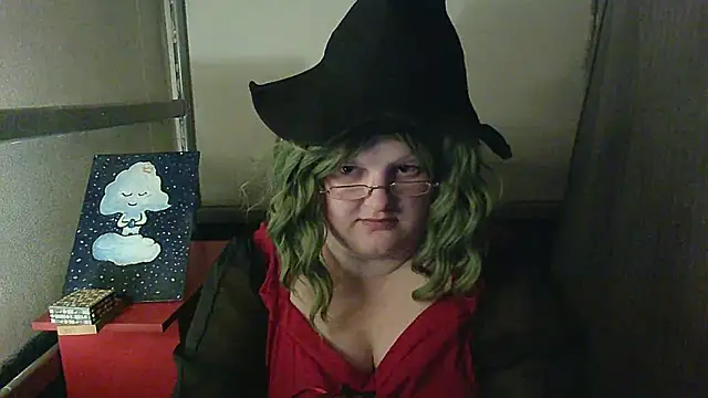 Snapshot of Freya_Fellie chatting on 20, 5, 2026 Freya Fellie online show from 20, 5, 2026