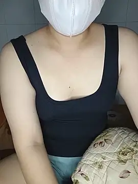 Snapshot of Nhu-babi chatting on 9, 6, 2026 Nhu-babi online show from 9, 6, 2026