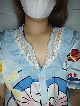 Snapshot of Nhu-babi chatting on 27, 6, 2026 Nhu-babi online show from 27, 6, 2026