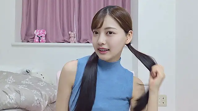 Snapshot of x-Ami-x chatting on 7, 6, 2026 x-Ami-x online show from 7, 6, 2026