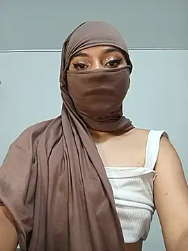 Snapshot of Samira_1 chatting on 5, 7, 2026 Samira 1 online show from 5, 7, 2026