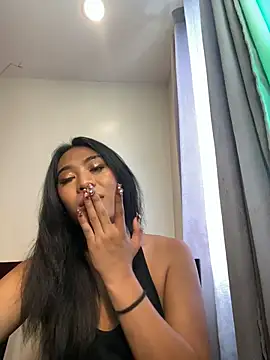 hugecock tamira online show from 25, 6, 2026