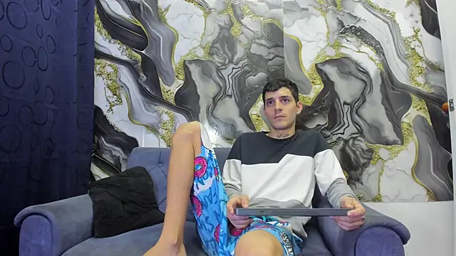 boy max latin online show from 28, 5, 2026