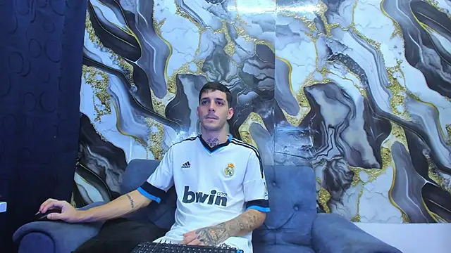 boy max latin online show from 20, 6, 2026