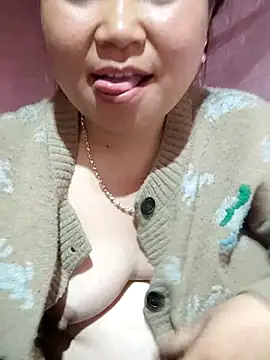 Snapshot of Lyvanmay- chatting on 30, 5, 2026 Lyvanmay- online show from 30, 5, 2026