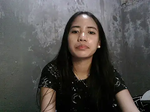 young sophieee online show from 3, 6, 2026