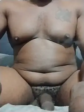 Tremainebigg online show from 1, 6, 2026