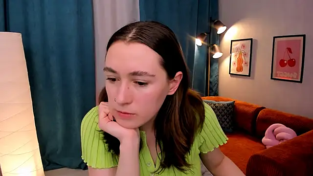 Snapshot of polly_pop_ chatting on 7, 6, 2026 polly pop online show from 7, 6, 2026
