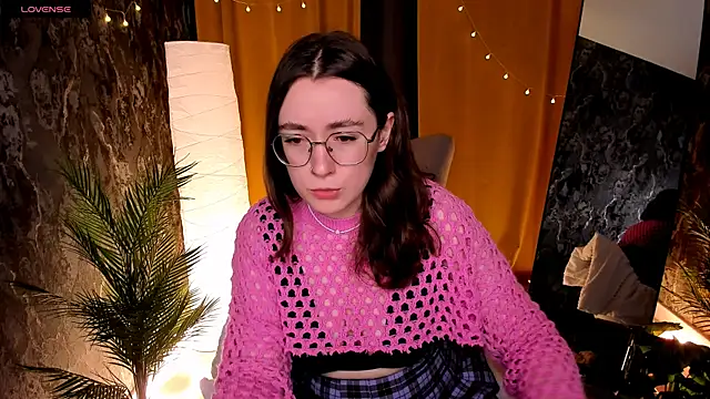 Snapshot of polly_pop_ chatting on 12, 7, 2026 polly pop online show from 12, 7, 2026