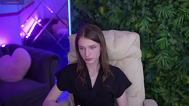 Snapshot of SophiaDream_ chatting on 21, 5, 2026 SophiaDream online show from 21, 5, 2026