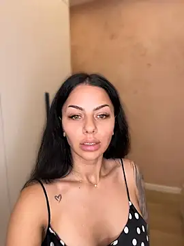 Snapshot of Ivy_Trixx chatting on 25, 6, 2026 Ivy Trixx online show from 25, 6, 2026