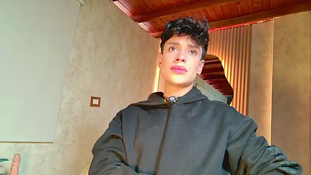 Ander asford77 online show from 25, 6, 2026