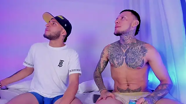  Kevin xxx online show from 18, 9, 2025