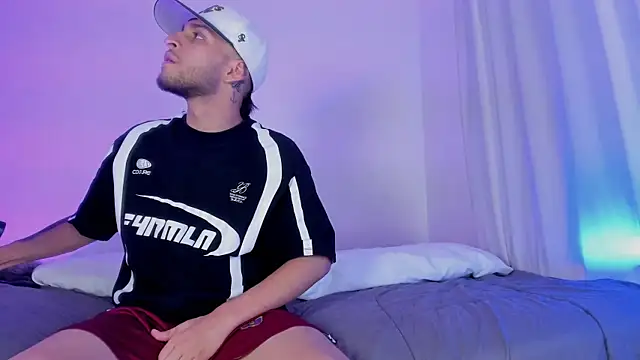  Kevin xxx online show from 29, 10, 2025