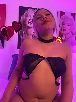 MiaBlonde1 online show from 15, 6, 2026