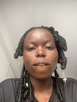 ebonycurvedass online show from 14, 6, 2026