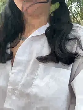 is petite online show from 24, 6, 2026