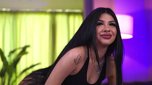 SpicyLeila online show from 25, 5, 2026