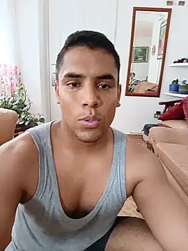MiloThatch08 online show from 21, 5, 2026