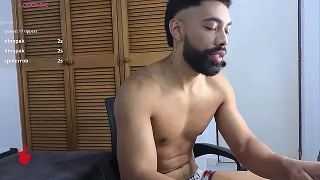 Snapshot of Blade_millerr chatting on 31, 5, 2026 Blade millerr online show from 31, 5, 2026